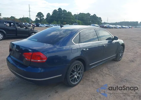 2013 Volkswagen Passat 2.5L Sel Premium from USA, damaged, VIN 1VWCH7A30DC077721